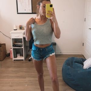 Cropped blue top